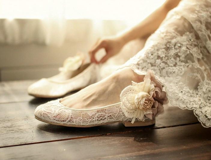 Sweet Princess Lace Pointed Toes Wedding Bridal Shoes With Handmade Flower, S029